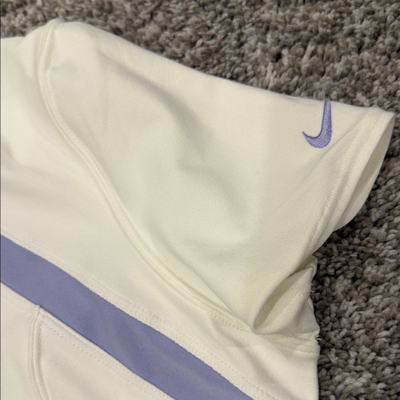 Nike Women's White and Purple Short Sleeve Top - Picture 4 of 7